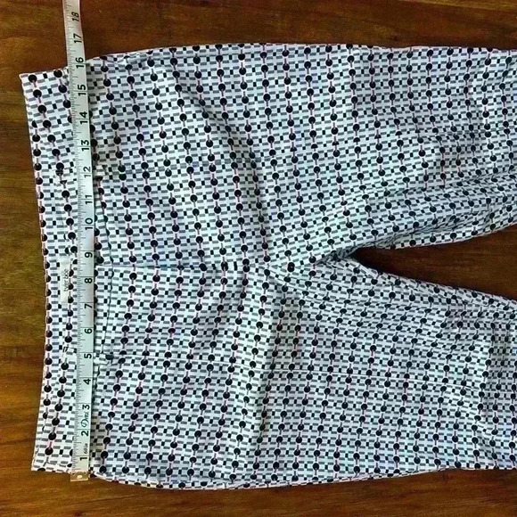 Tyler Boe Women’s Size Small Multicolored Capri Pants Stretchy Classic - Picture 9 of 10